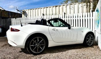 Mazda MX-5 2.0 Sport (NAV), 2017, Manual, 2 Door Convertible full