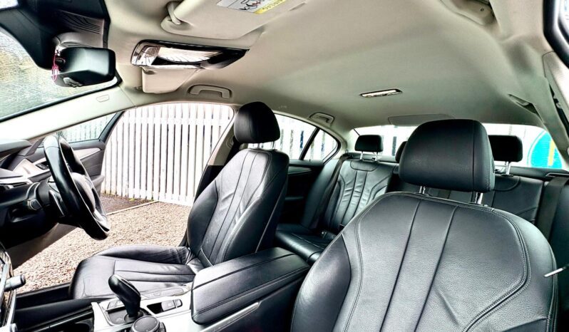 BMW 5 Series 2.0 530e 12kWh iPerformance SE Hybrid Electric, 2018, Automatic, 4 Door Saloon full