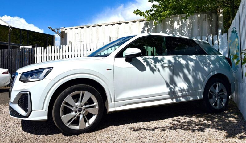 Audi Q2 2.0 TFSI 30 S Line, 2021, Manual, 5 Door Estate full