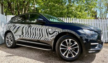 Jaguar F-Pace 2.0 i4D R-Sport AWD, 2019, Automatic, 5 Door Estate full