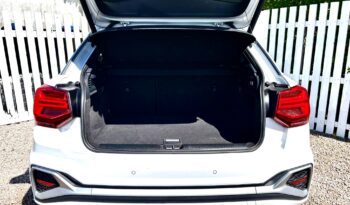 Audi Q2 2.0 TFSI 30 S Line, 2021, Manual, 5 Door Estate full