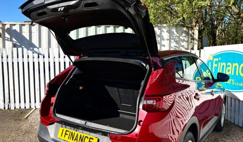 Vauxhall Grandland X 1.5 TD ecoTEC BlueInjection Business Edition Nav, 2019, Manual, 5 Door Hatchback full