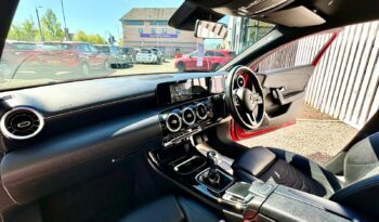 Mercedes-Benz A-Class 1.3 A180 SE (s/s), 2020, Manual, 5 Door Hatchback full