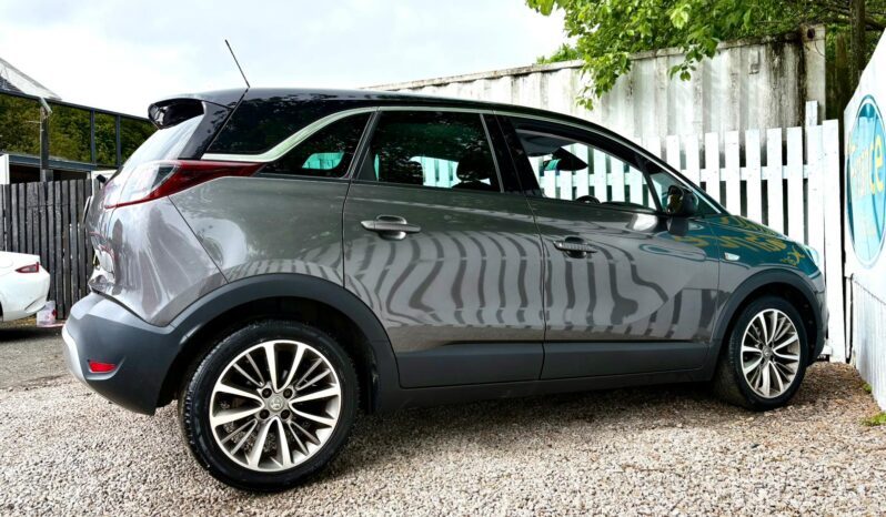 Vauxhall Crossland X 1.2i SRi Nav (s/s), 2020, Manual, 5 Door Hatchback full