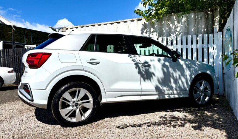 Audi Q2 2.0 TFSI 30 S Line, 2021, Manual, 5 Door Estate full