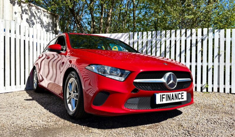 Mercedes-Benz A-Class 1.3 A180 SE (s/s), 2020, Manual, 5 Door Hatchback full