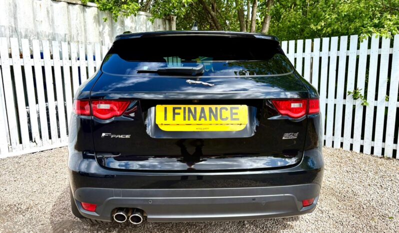 Jaguar F-Pace 2.0 i4D R-Sport AWD, 2019, Automatic, 5 Door Estate full