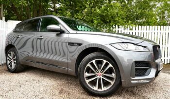Jaguar F-Pace 2.0 i4D R-Sport AWD (s/s), 2018, Automatic, 5 Door Estate full