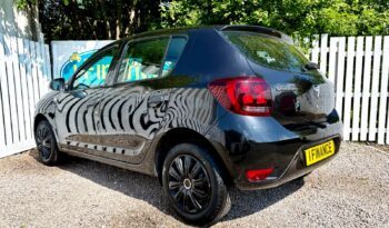 Dacia Sandero 1.0 SCe Essential, 2018, Manual, 5 Door Hatchback full