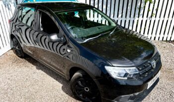 Dacia Sandero 1.0 SCe Essential, 2018, Manual, 5 Door Hatchback full