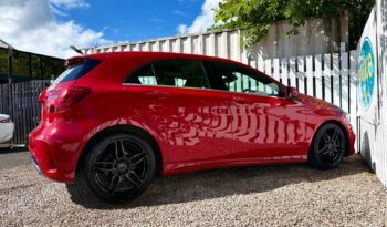 Mercedes-Benz A-Class 2.1 A200d AMG Line (s/s), 2017, Manual, 5 Door Hatchback full