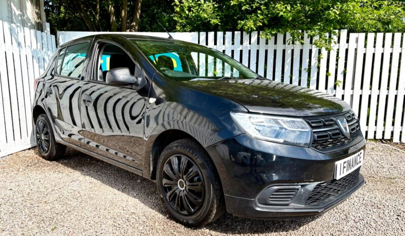 Dacia Sandero 1.0 SCe Essential, 2018, Manual, 5 Door Hatchback full