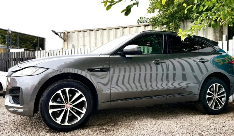 Jaguar F-Pace 2.0 i4D R-Sport AWD (s/s), 2018, Automatic, 5 Door Estate full