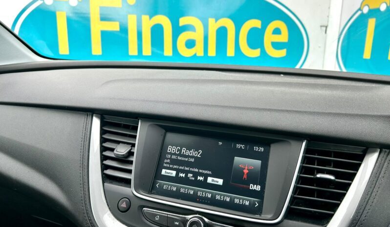 Vauxhall Grandland X 1.5 TD SE ecoTEC BlueInjection (s/s), 2019, Manual, 5 Door Hatchback full
