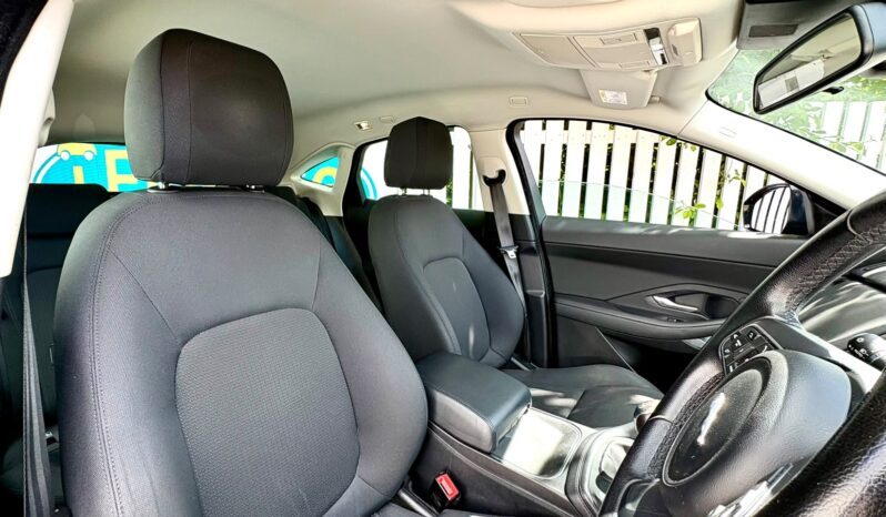 Jaguar E-Pace 2.0 i4D D150, 2019, Manual, 5 Door Estate full