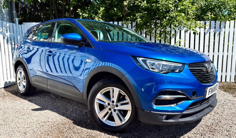 Vauxhall Grandland X 1.5 TD SE ecoTEC BlueInjection (s/s), 2019, Manual, 5 Door Hatchback full