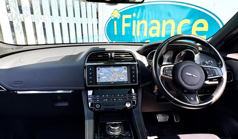 Jaguar F-Pace 2.0 i4D R-Sport AWD (s/s), 2018, Automatic, 5 Door Estate full