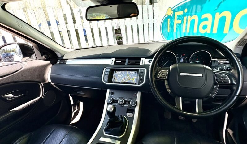 Land Rover Range Rover Evoque 2.0 eD4 SE Tech (s/s), 2017, Manual, 5 Door Estate full
