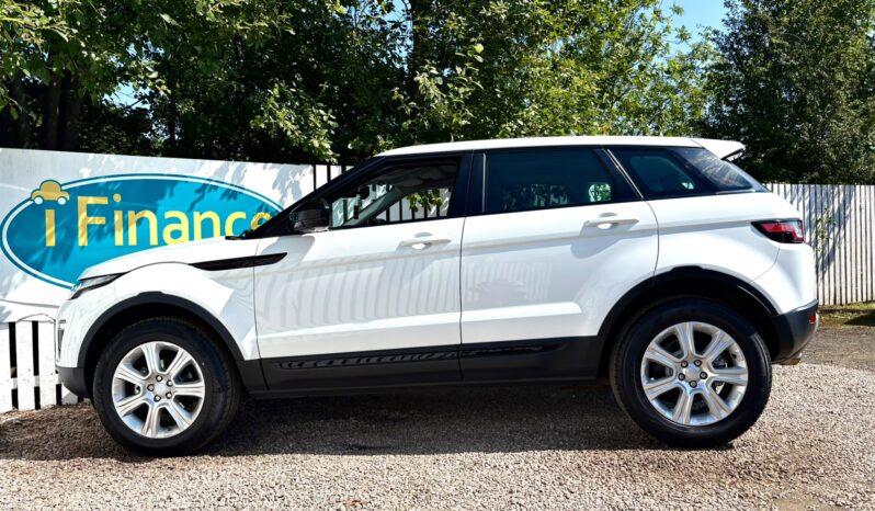 Land Rover Range Rover Evoque 2.0 eD4 SE Tech (s/s), 2017, Manual, 5 Door Estate full