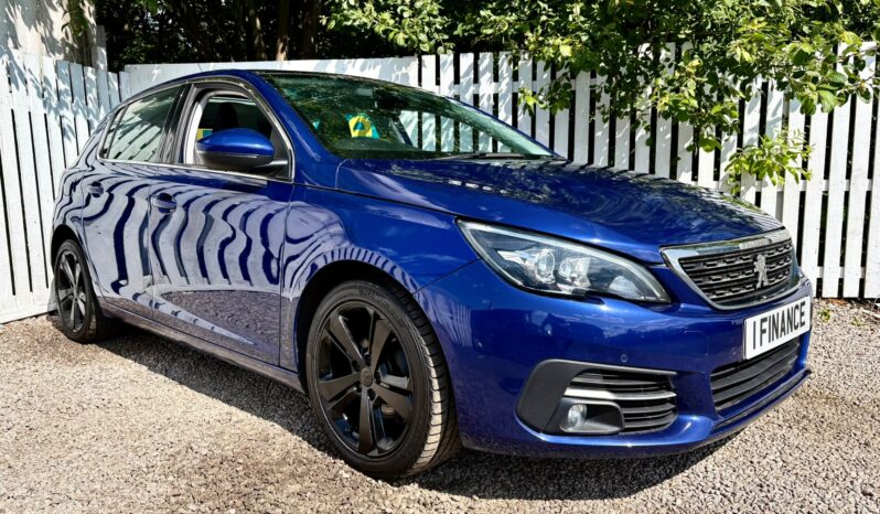Peugeot 308 1.2 PureTech 130 Allure (s/s), 2018, Manual, 5 Door Hatchback full