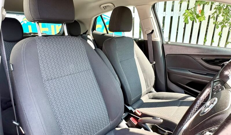 Vauxhall Mokka X 1.4i 16v Design Nav Turbo ecoTEC (s/s), 2019, Manual, 5 Door Hatchback full