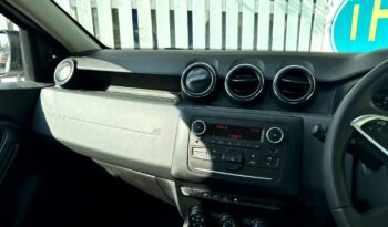 Dacia Duster 1.0 TCe Essential (s/s), 2021, Manual, 5 Door Hatchback full