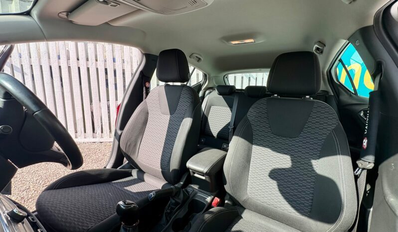 Vauxhall Astra 1.4i SRi, 2018, Manual, 5 Door Hatchback full