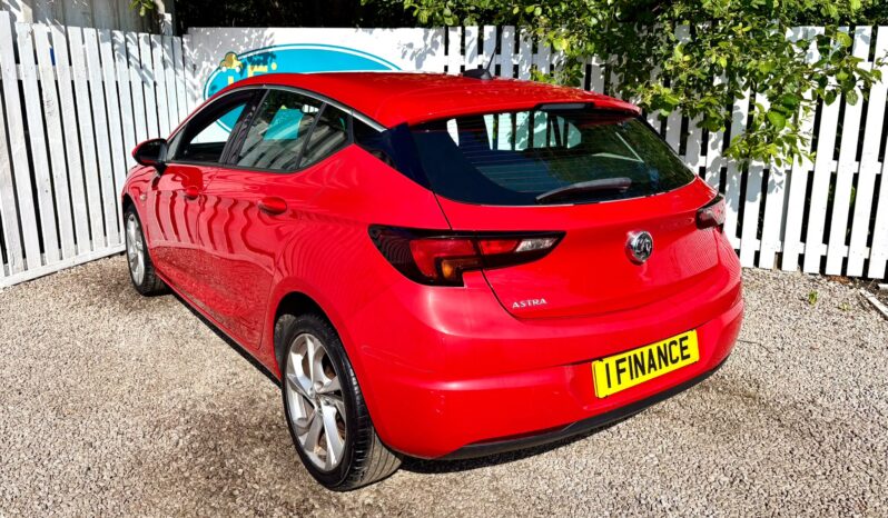 Vauxhall Astra 1.4i SRi, 2018, Manual, 5 Door Hatchback full