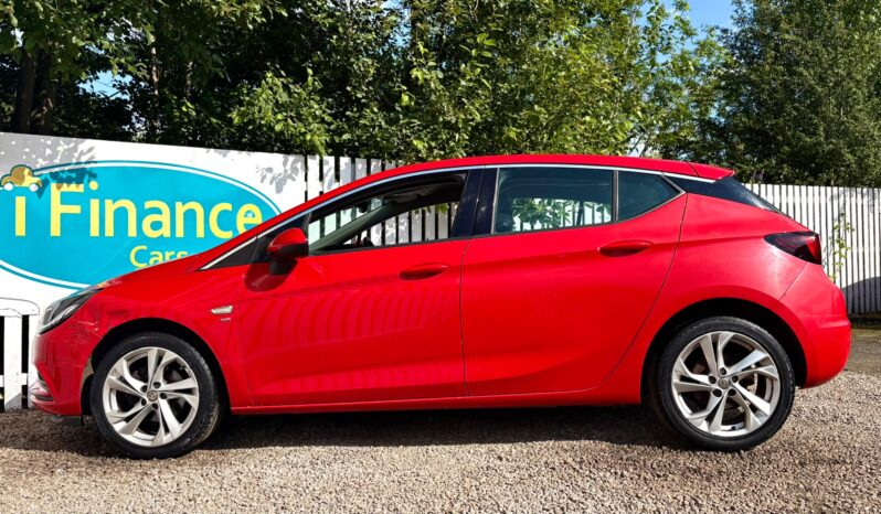 Vauxhall Astra 1.4i SRi, 2018, Manual, 5 Door Hatchback full
