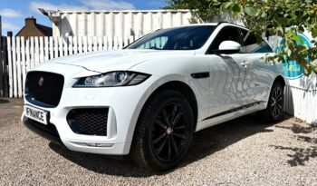 Jaguar F-Pace 2.0 i4D Chequered Flag AWD (s/s), 2019, Automatic, 5 Door Estate full