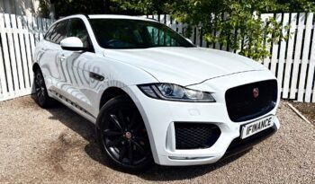 Jaguar F-Pace 2.0 i4D Chequered Flag AWD (s/s), 2019, Automatic, 5 Door Estate full