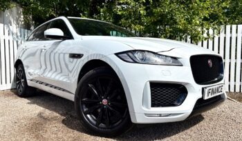 Jaguar F-Pace 2.0 i4D Chequered Flag AWD (s/s), 2019, Automatic, 5 Door Estate full