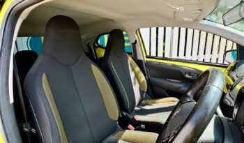 Toyota Aygo 1.0 VVT-i x-cite 3 (Bi-tone Yellow), 2017, Manual, 5 Door Hatchback full