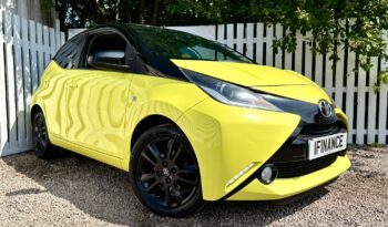 Toyota Aygo 1.0 VVT-i x-cite 3 (Bi-tone Yellow), 2017, Manual, 5 Door Hatchback full