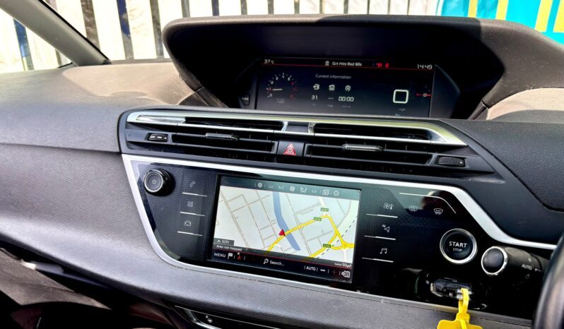 Citroen C4 Grand Picasso 1.2 PureTech Flair (s/s) 7 Seater, 2017, Manual, 5 Door MPV full