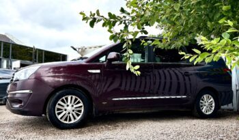 Ssangyong Turismo 2.2 TD EX 7 Seater, 2017, Manual, 5 Door MPV full