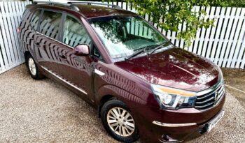 Ssangyong Turismo 2.2 TD EX 7 Seater, 2017, Manual, 5 Door MPV full