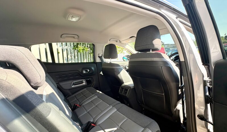 Citroen C5 Aircross 1.2 PureTech Flair (s/s), 2019, Manual, 5 Door Hatchback full