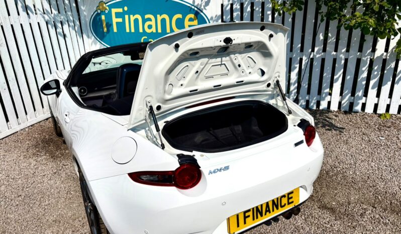 Mazda MX-5 2.0 Sport (NAV), 2017, Manual, 2 Door Convertible full