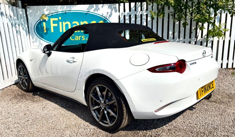 Mazda MX-5 2.0 Sport (NAV), 2017, Manual, 2 Door Convertible full
