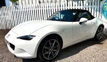 Mazda MX-5 2.0 Sport (NAV), 2017, Manual, 2 Door Convertible full