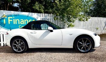 Mazda MX-5 2.0 Sport (NAV), 2017, Manual, 2 Door Convertible full
