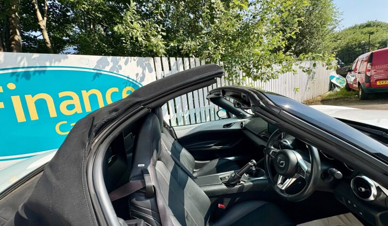 Mazda MX-5 2.0 Sport (NAV), 2017, Manual, 2 Door Convertible full