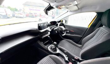 Peugeot 208 1.2 PureTech 75 Active Premium (s/s), 2021, Manual, 5 Door Hatchback full
