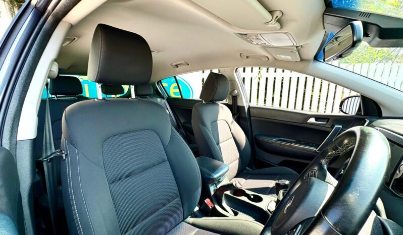 Kia Sportage 1.6 GDi ISG 2, 2017, Manual, 5 Door Estate full