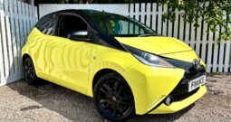 Toyota Aygo 1.0 VVT-i x-cite 3 (Bi-tone Yellow), 2017, Manual, 5 Door Hatchback
