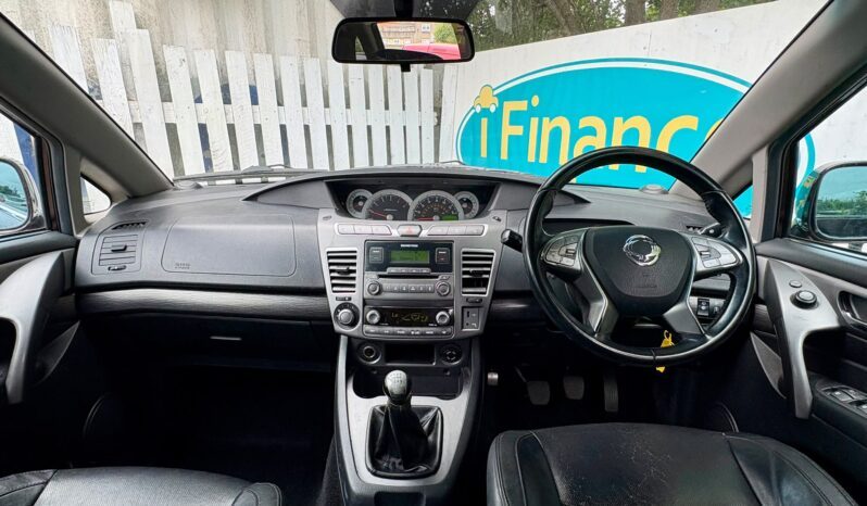 Ssangyong Turismo 2.2 TD EX 7 Seater, 2017, Manual, 5 Door MPV full