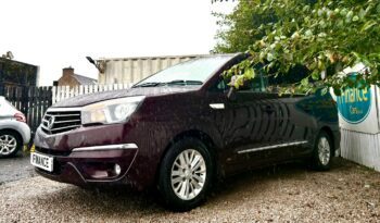 Ssangyong Turismo 2.2 TD EX 7 Seater, 2017, Manual, 5 Door MPV full
