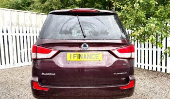 Ssangyong Turismo 2.2 TD EX 7 Seater, 2017, Manual, 5 Door MPV full