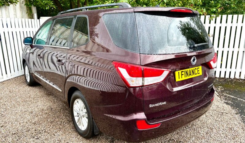 Ssangyong Turismo 2.2 TD EX 7 Seater, 2017, Manual, 5 Door MPV full